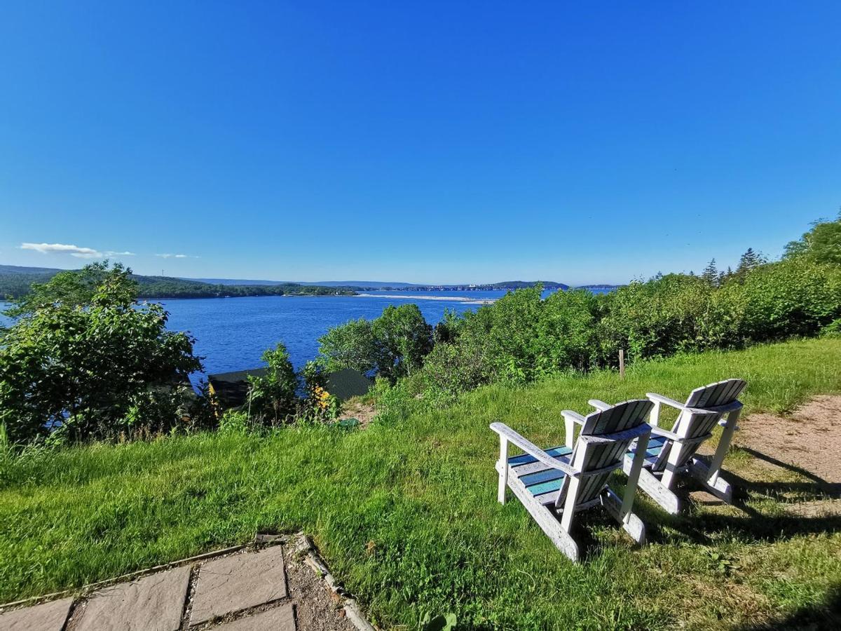 Knotty Pine Cottages, Suites & Motel Rooms Ingonish Eksteriør bilde